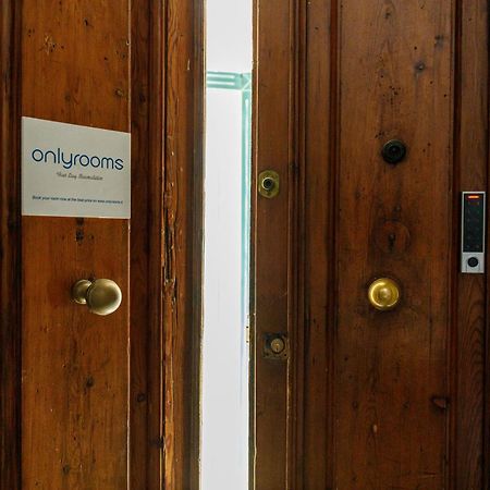 Onlyrooms III - Recommended For Under 30S Cagliari Luaran gambar