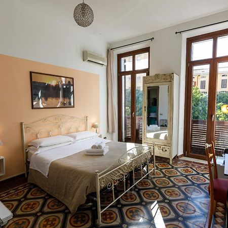 Onlyrooms III - Recommended For Under 30S Cagliari Bilik gambar