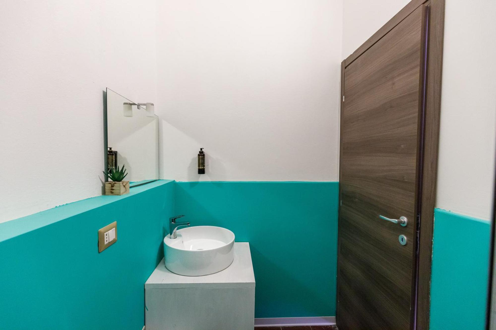 Onlyrooms III - Recommended For Under 30S Cagliari Bilik gambar