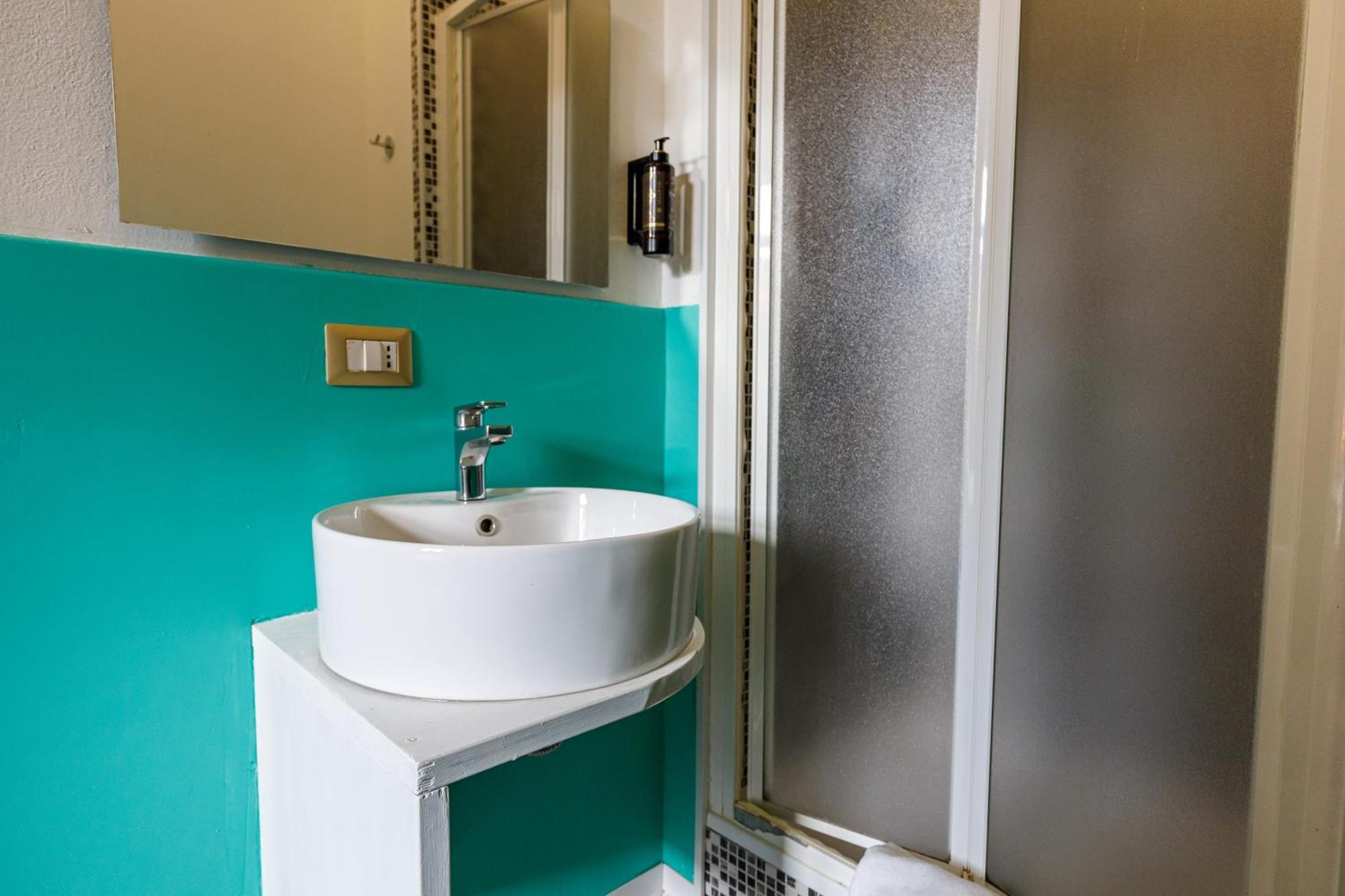 Onlyrooms III - Recommended For Under 30S Cagliari Bilik gambar