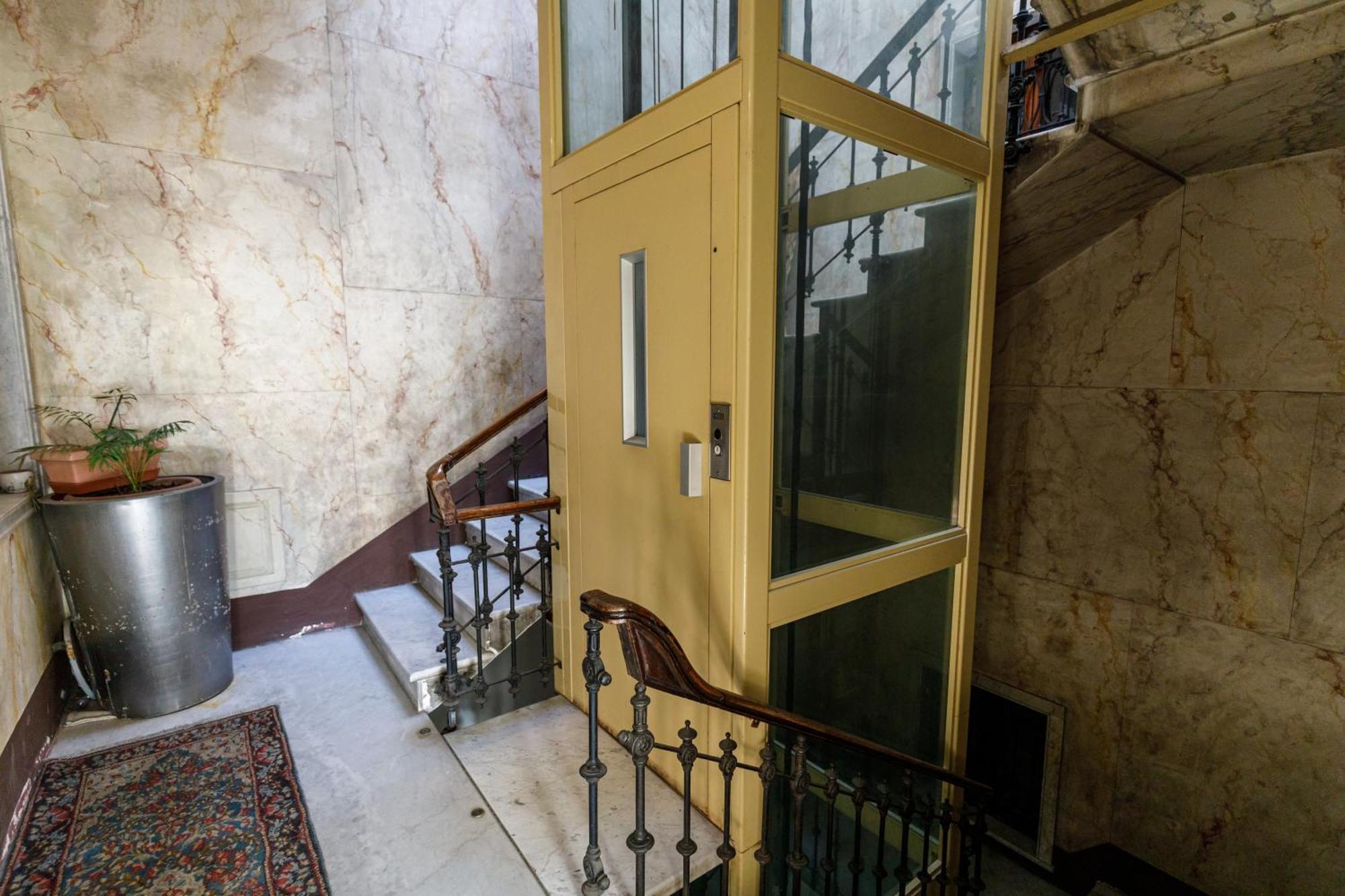 Onlyrooms III - Recommended For Under 30S Cagliari Luaran gambar