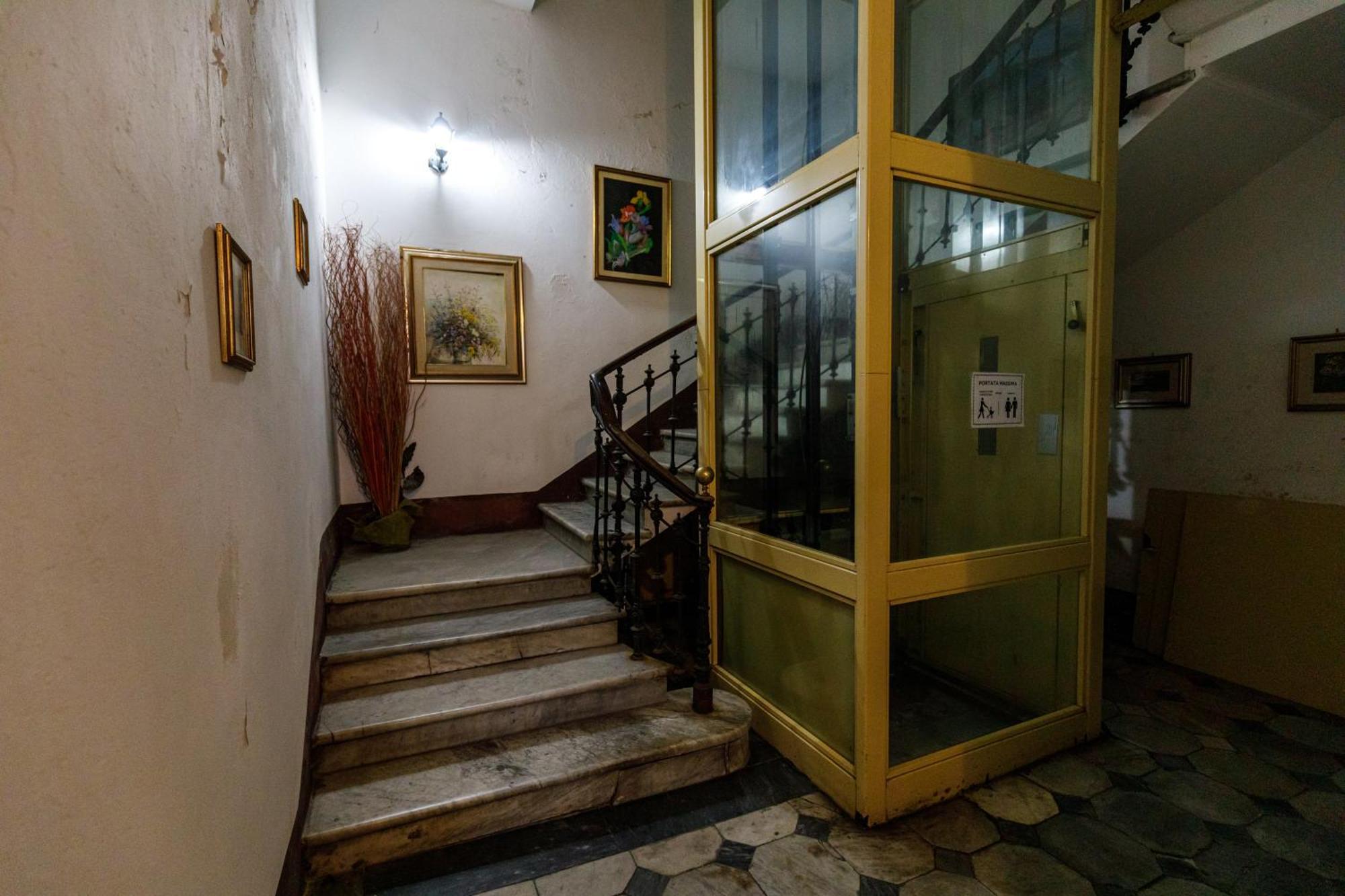 Onlyrooms III - Recommended For Under 30S Cagliari Luaran gambar