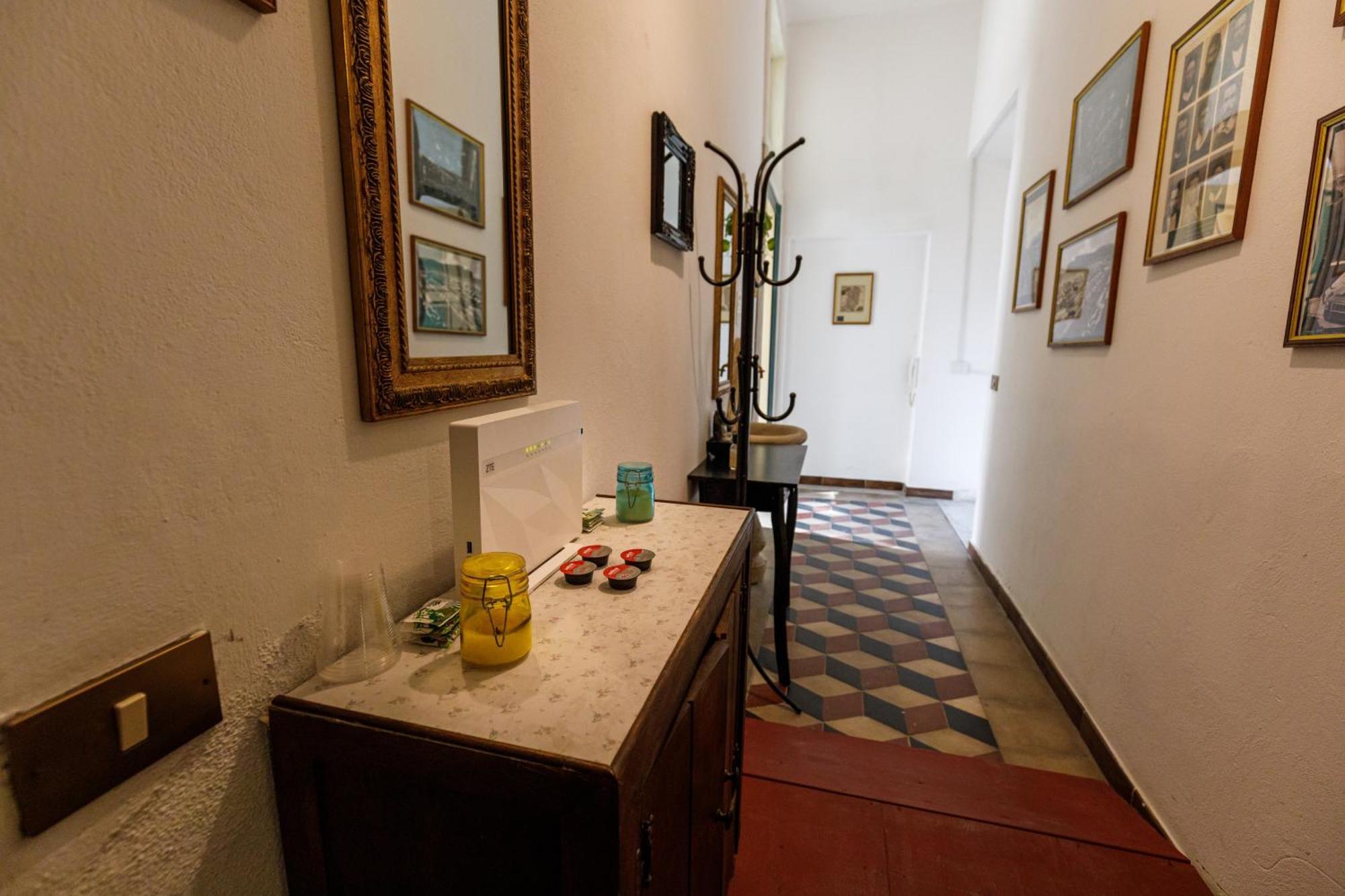 Onlyrooms III - Recommended For Under 30S Cagliari Luaran gambar