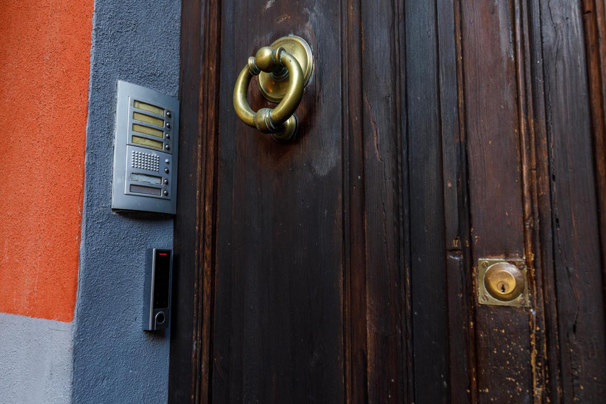 Onlyrooms III - Recommended For Under 30S Cagliari Luaran gambar