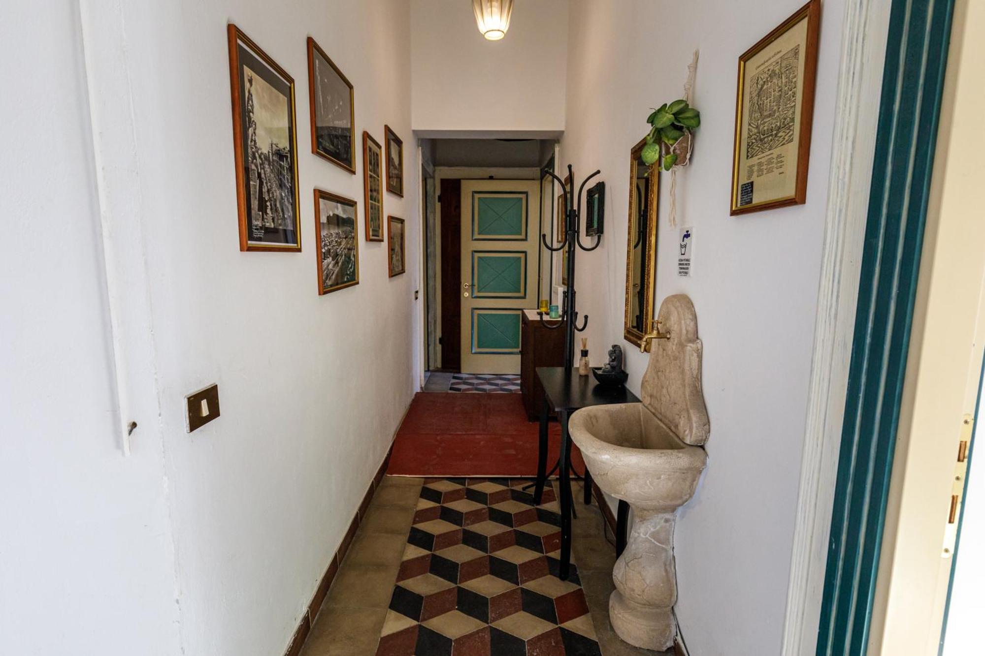Onlyrooms III - Recommended For Under 30S Cagliari Luaran gambar