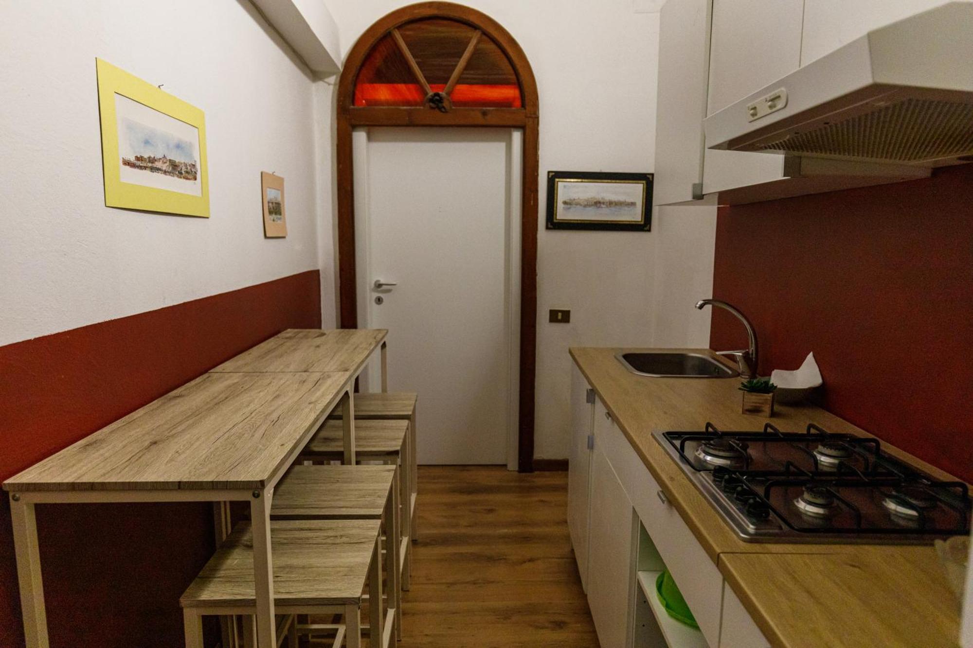 Onlyrooms III - Recommended For Under 30S Cagliari Bilik gambar