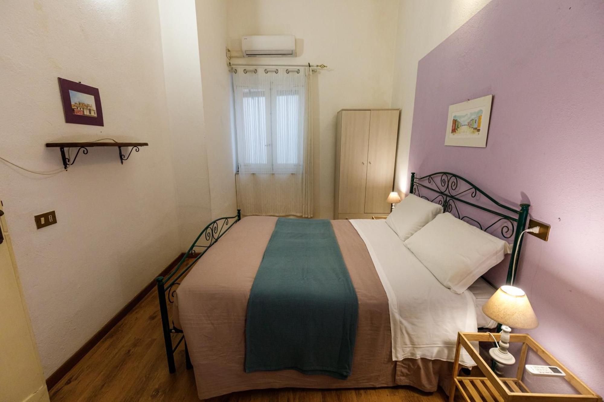 Onlyrooms III - Recommended For Under 30S Cagliari Bilik gambar