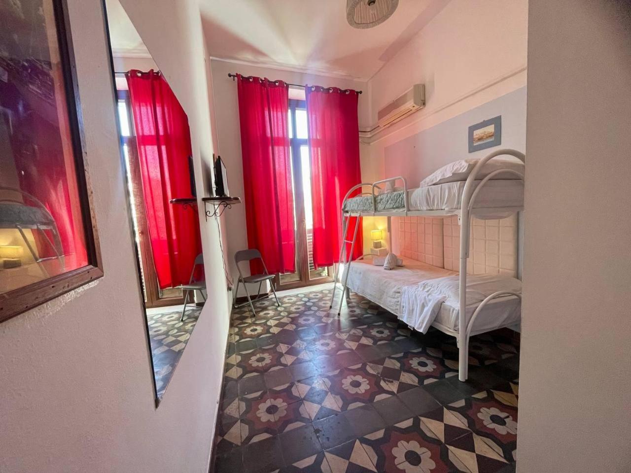 Onlyrooms III - Recommended For Under 30S Cagliari Bilik gambar
