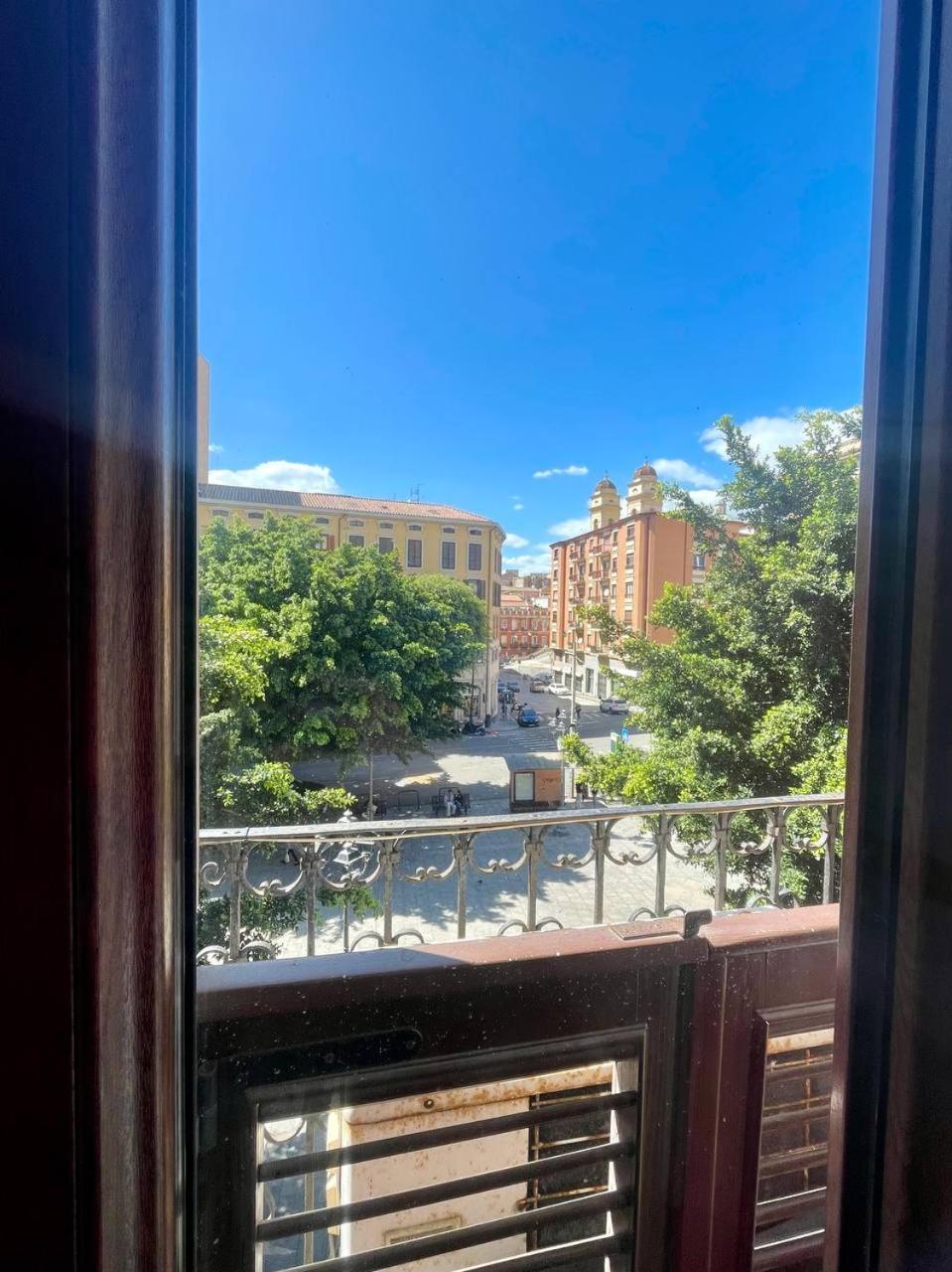 Onlyrooms III - Recommended For Under 30S Cagliari Luaran gambar