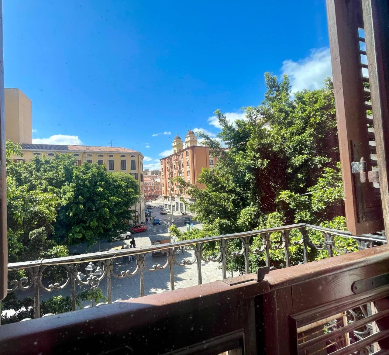 Onlyrooms III - Recommended For Under 30S Cagliari Luaran gambar